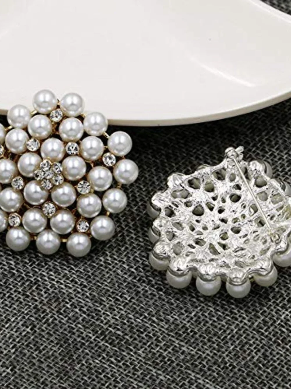New‎ - Elegant Imitation Pearl Floral Crystal Brooch Pin for Wedding Bridal